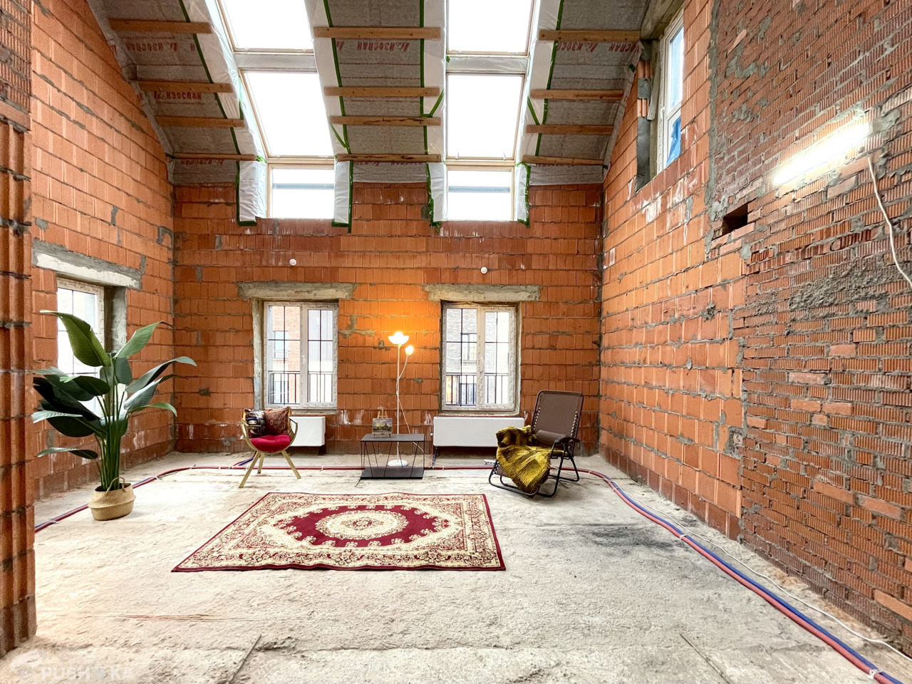 Продаётся 3-комнатная квартира 65.0 кв.м. этаж 4/4 за 5 400 000 руб