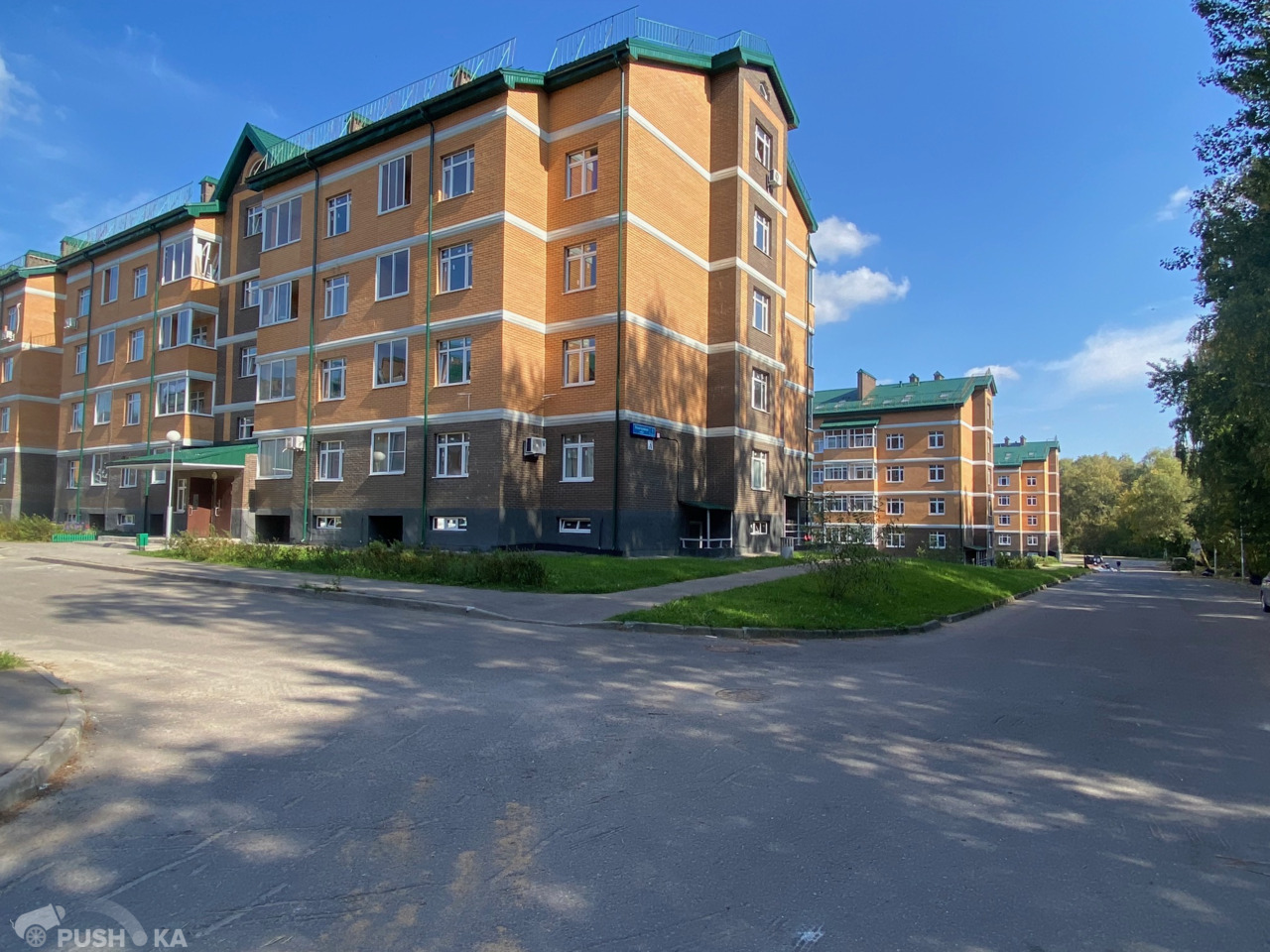 Продаётся 3-комнатная квартира 66.5 кв.м. этаж 2/5 за 8 800 000 руб 