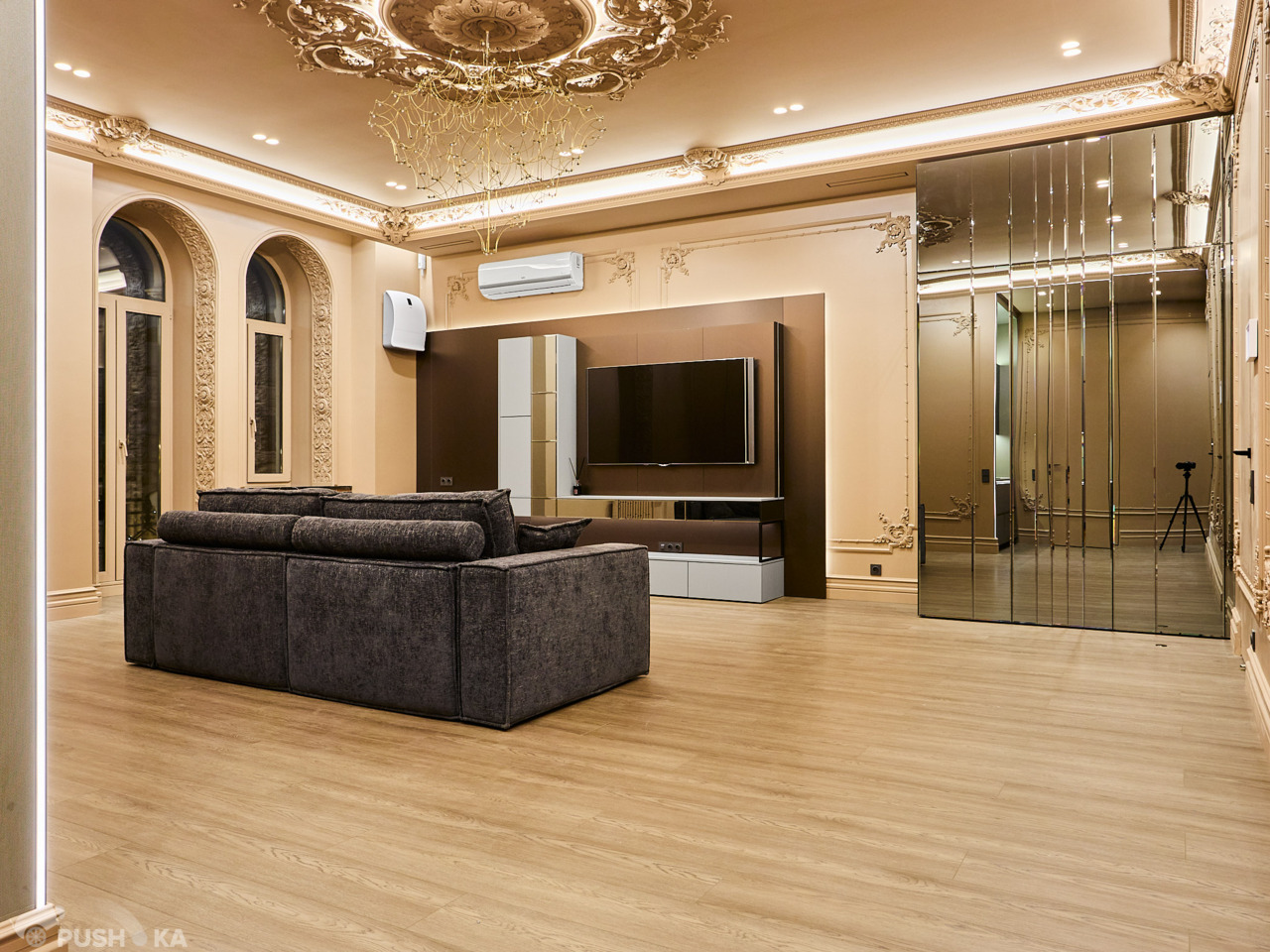 Продаётся 2-комнатная квартира 76.2 кв.м. этаж 3/5 за 14 500 000 руб