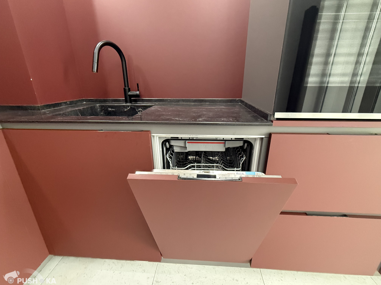 Сдаётся 1-комнатная квартира 35.0 кв.м. этаж 13/17 за 125 000 руб 