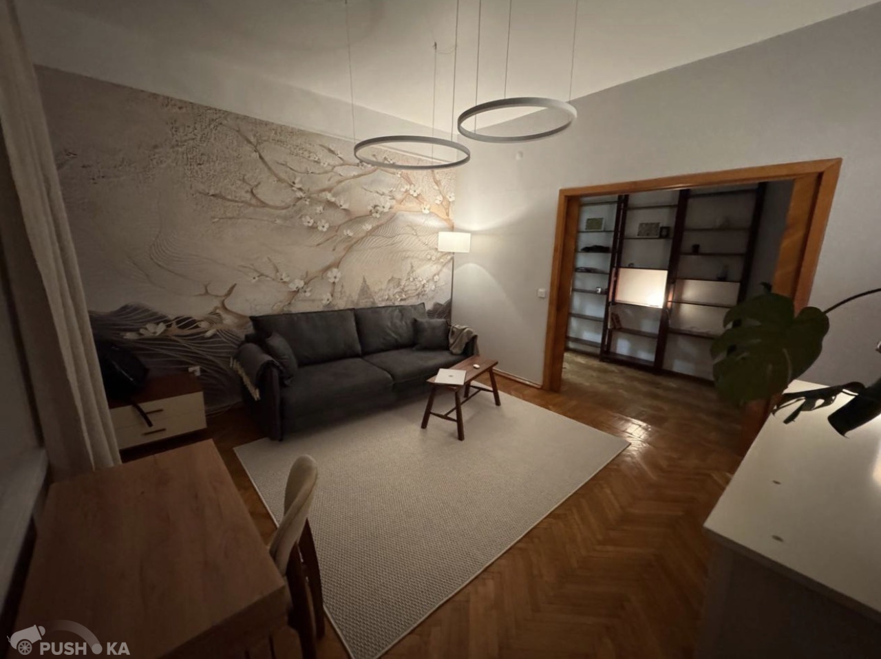 Сдаётся 2-комнатная квартира 65.0 кв.м. этаж 3/9 за 130 000 руб 