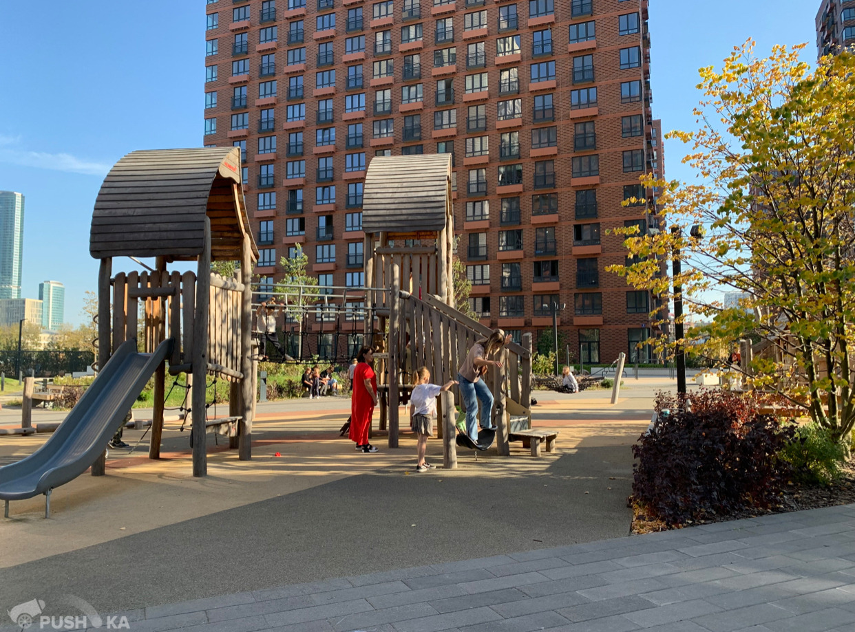 Сдаётся 3-комнатная квартира 63.0 кв.м. этаж 12/25 за 180 000 руб