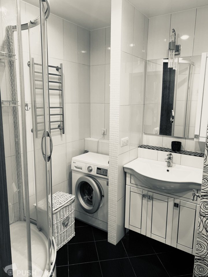 Сдаётся 1-комнатная квартира 47.0 кв.м. этаж 8/10 за 44 000 руб 
