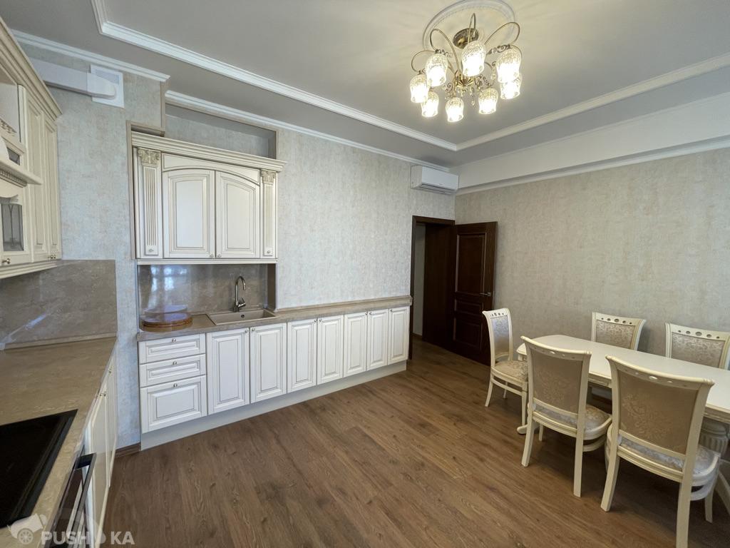 Сдаётся 3-комнатная квартира 110.0 кв.м. этаж 6/6 за 200 000 руб 