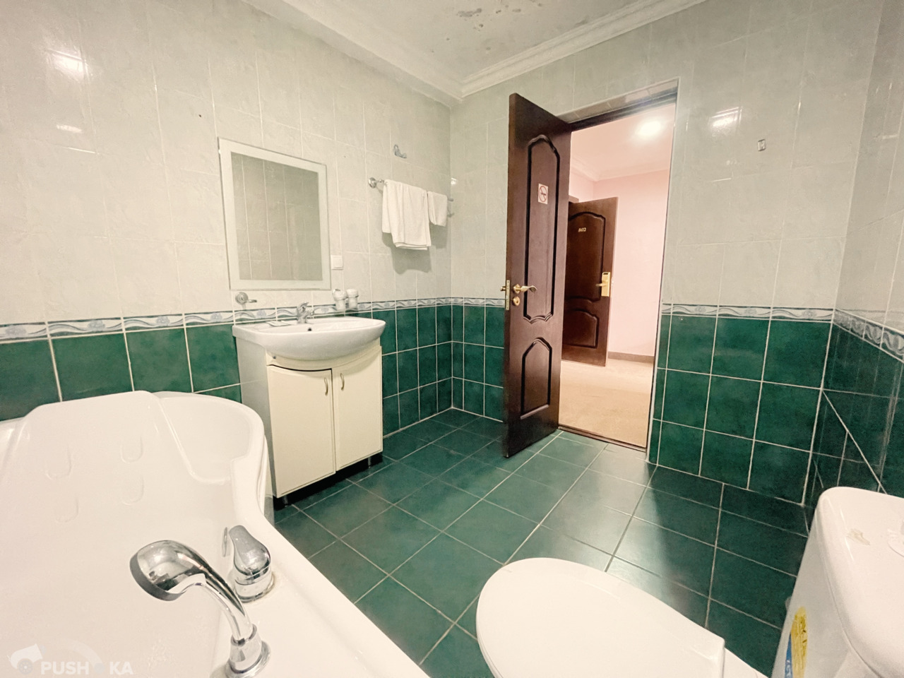 Продаётся   8501.5 кв.м.  за 90 000 000 руб 