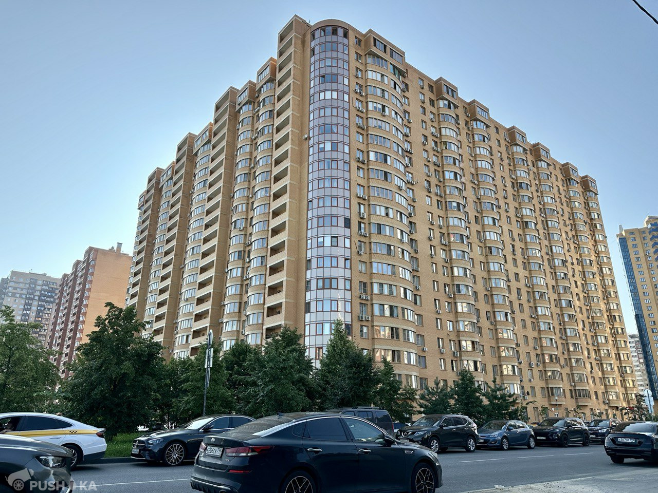 Продаётся 4-комнатная квартира 159.7 кв.м. этаж 19/19 за 17 000 000 руб 