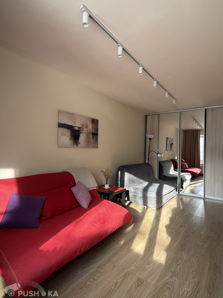 Сдаётся 1-комнатная квартира 36.0 кв.м. этаж 2/9 за 55 000 руб