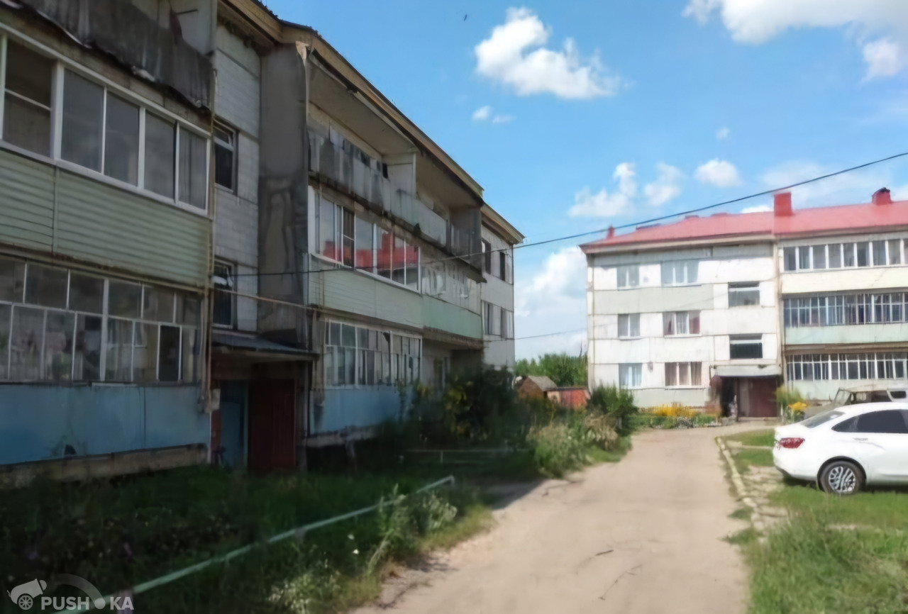 Продаётся 2-комнатная квартира 48.6 кв.м. этаж 1/5 за 750 руб 