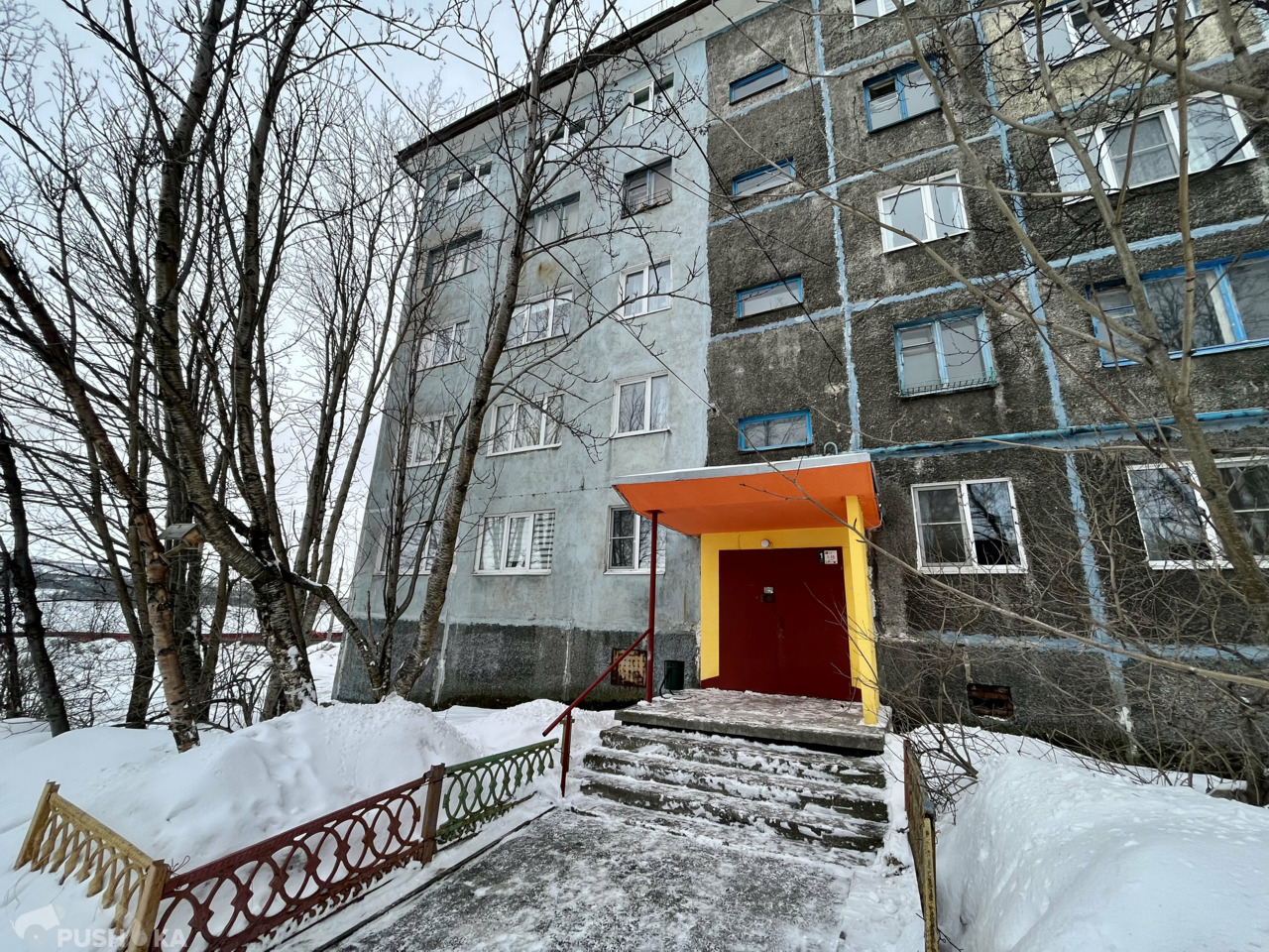 Продаётся 3-комнатная комната 61.0 кв.м. этаж 2/5 за 1 150 000 руб 