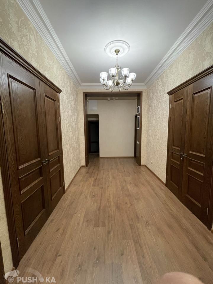 Сдаётся 4-комнатная квартира 133.0 кв.м. этаж 8/8 за 250 000 руб 