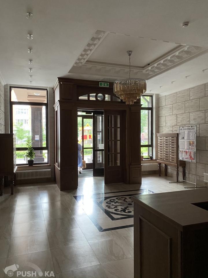 Сдаётся 2-комнатная квартира 60.0 кв.м. этаж 8/13 за 120 000 руб 