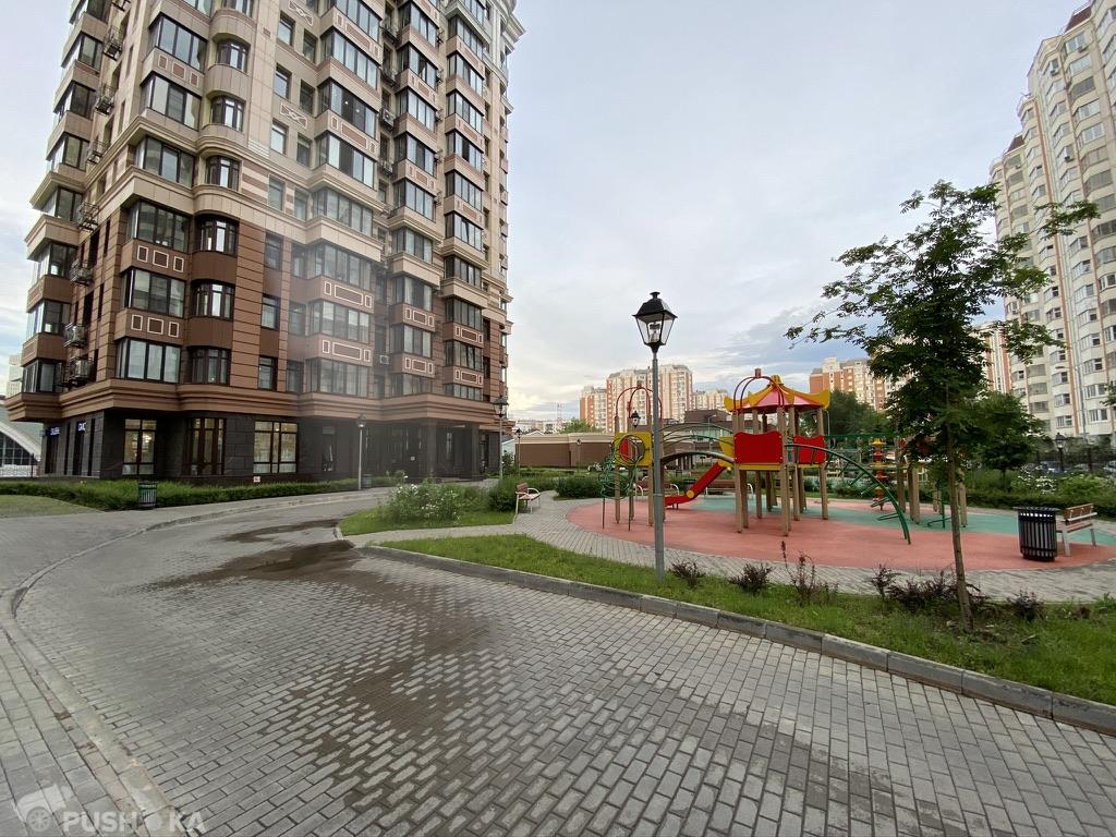 Сдаётся 2-комнатная квартира 60.0 кв.м. этаж 8/13 за 120 000 руб 