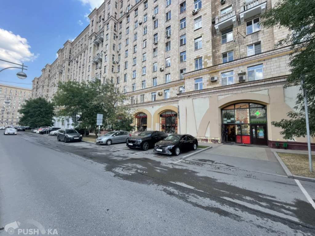 Сдаётся  ПСН 155.0 кв.м.  за 400 000 руб 