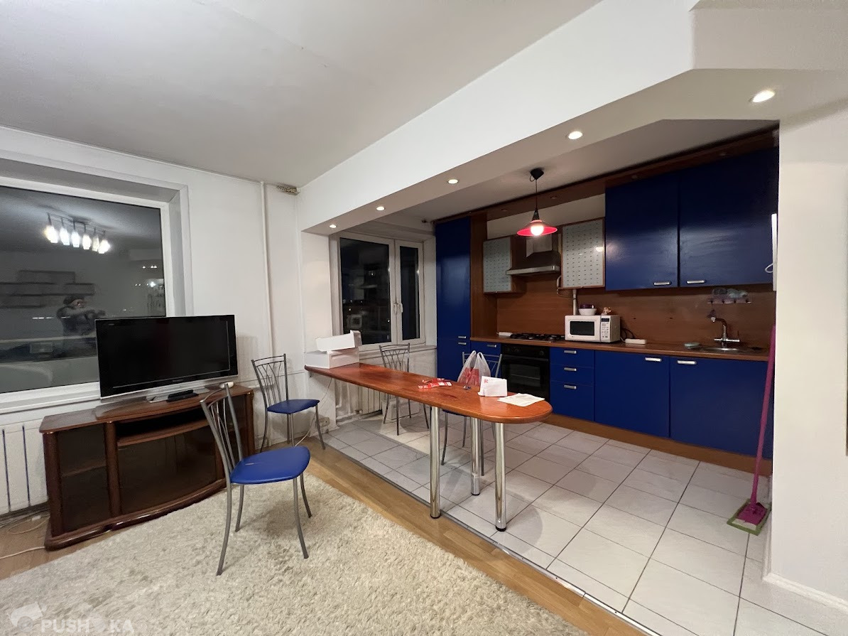 Продаётся 2-комнатная квартира 47.6 кв.м. этаж 10/12 за 15 699 999 руб