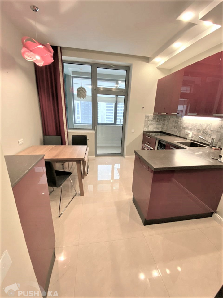 Сдаётся 2-комнатная квартира 80.0 кв.м. этаж 8/24 за 145 000 руб 
