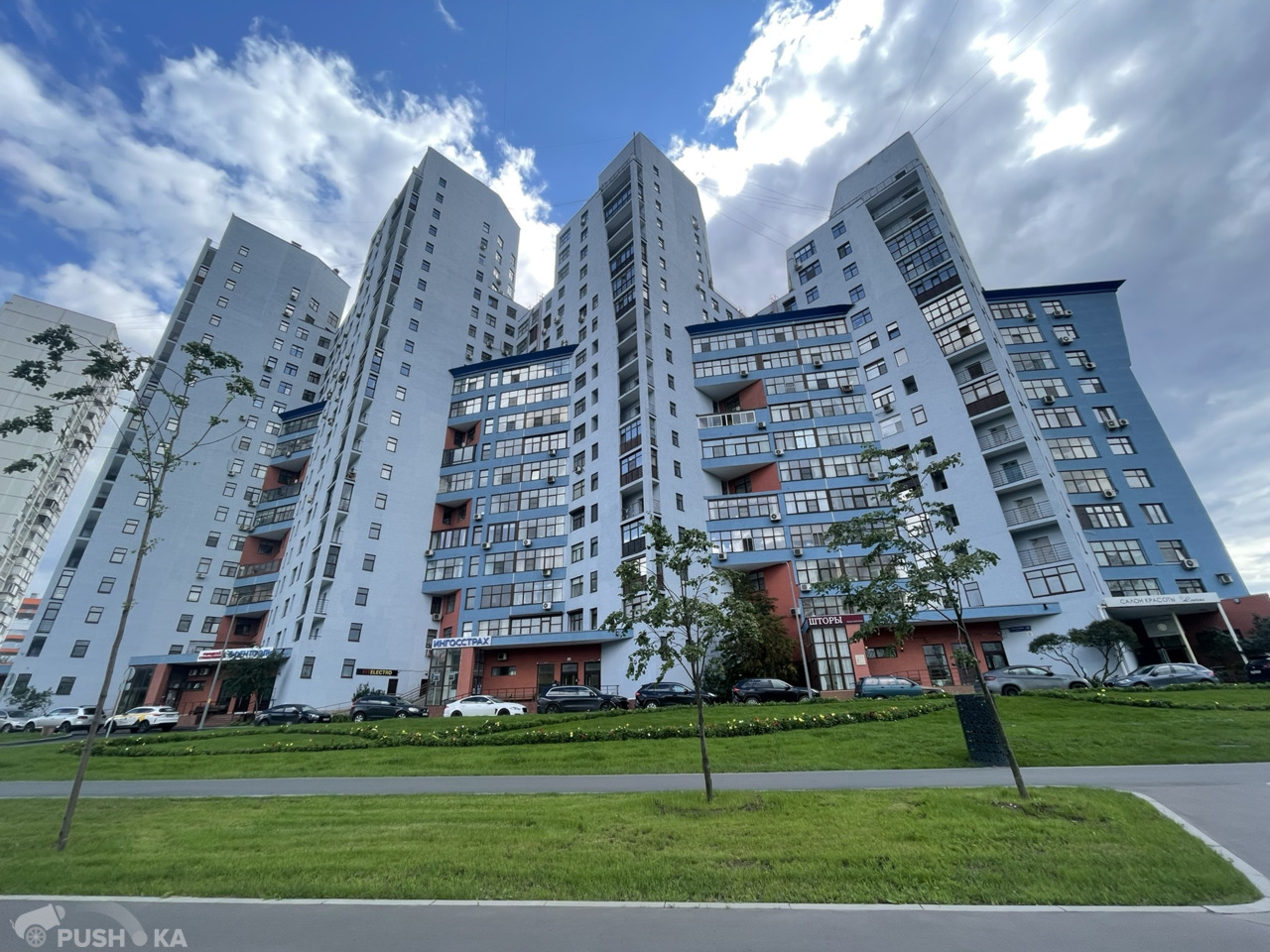 Продаётся 3-комнатная квартира 90.0 кв.м. этаж 3/15 за 30 000 000 руб 