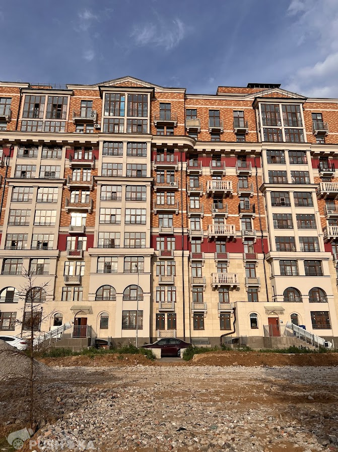 Сдаётся 2-комнатная квартира 60.0 кв.м. этаж 3/9 за 69 999 руб 