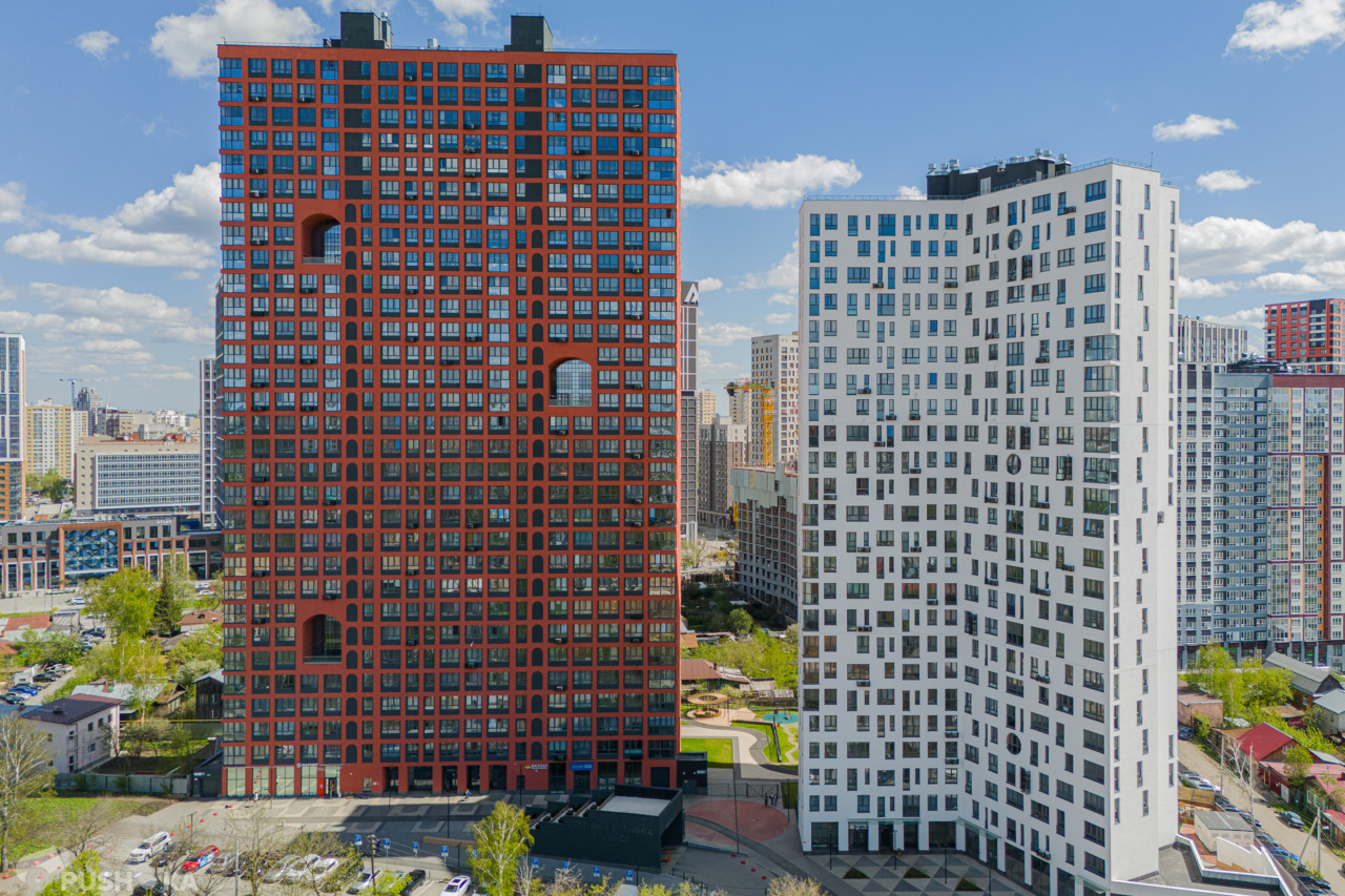 Продаётся 2-комнатная квартира 51.8 кв.м. этаж 4/32 за 3 999 999 руб 