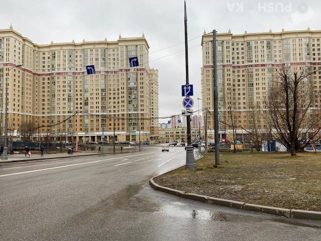 Продаётся 2-комнатная квартира 56.0 кв.м. этаж 3/17 за 35 000 000 руб 