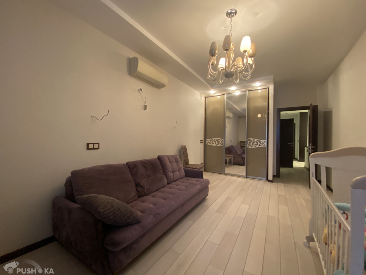 Сдаётся 3-комнатная квартира 126.0 кв.м. этаж 12/17 за 220 000 руб