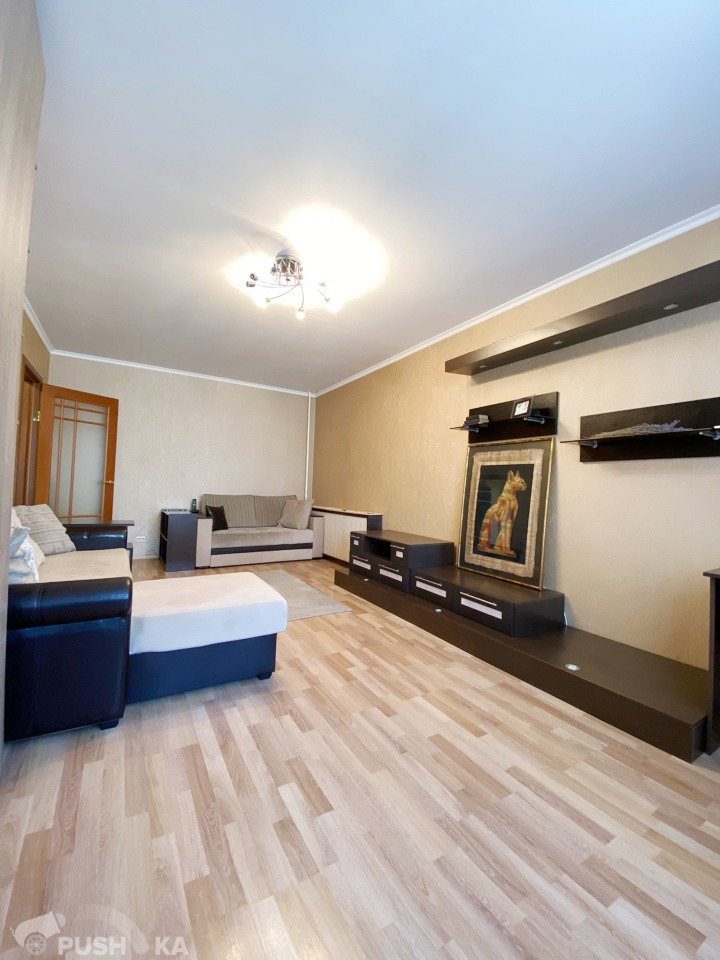 Продаётся 2-комнатная квартира 60.0 кв.м. этаж 1/10 за 4 450 000 руб 