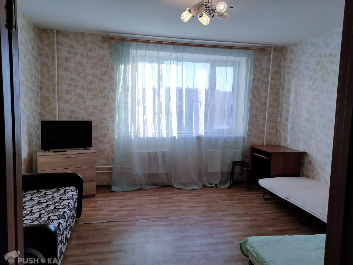 Сдаётся 1-комнатная квартира 40.0 кв.м. этаж 4/17 за 31 000 руб