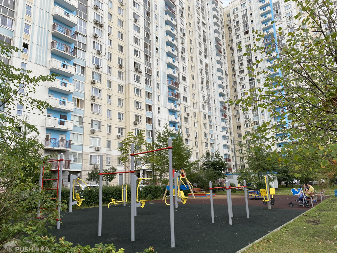 Продаётся 2-комнатная квартира 64.0 кв.м. этаж 20/23 за 18 500 000 руб 