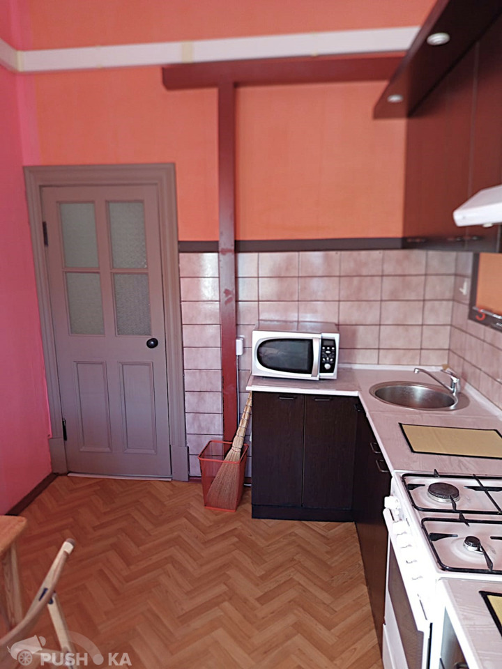 Сдаётся 2-комнатная квартира 63.0 кв.м. этаж 7/7 за 100 000 руб