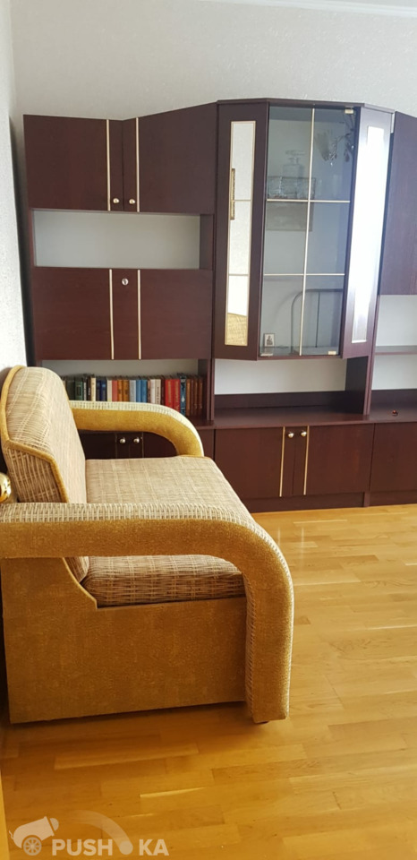 Сдаётся 2-комнатная квартира 58.0 кв.м. этаж 8/17 за 65 000 руб 