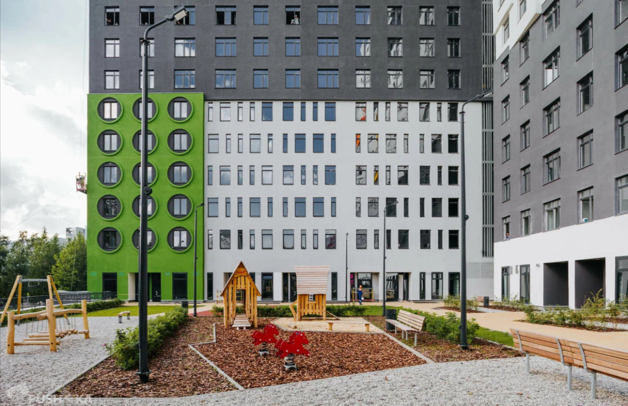 Сдаётся  гараж 16.0 кв.м.  за 15 000 руб 