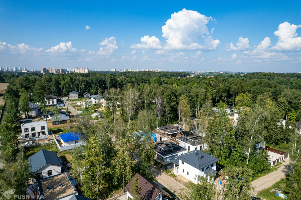 Продаётся 4-комнатная коттедж 143.0 кв.м.  за 7 600 000 руб 