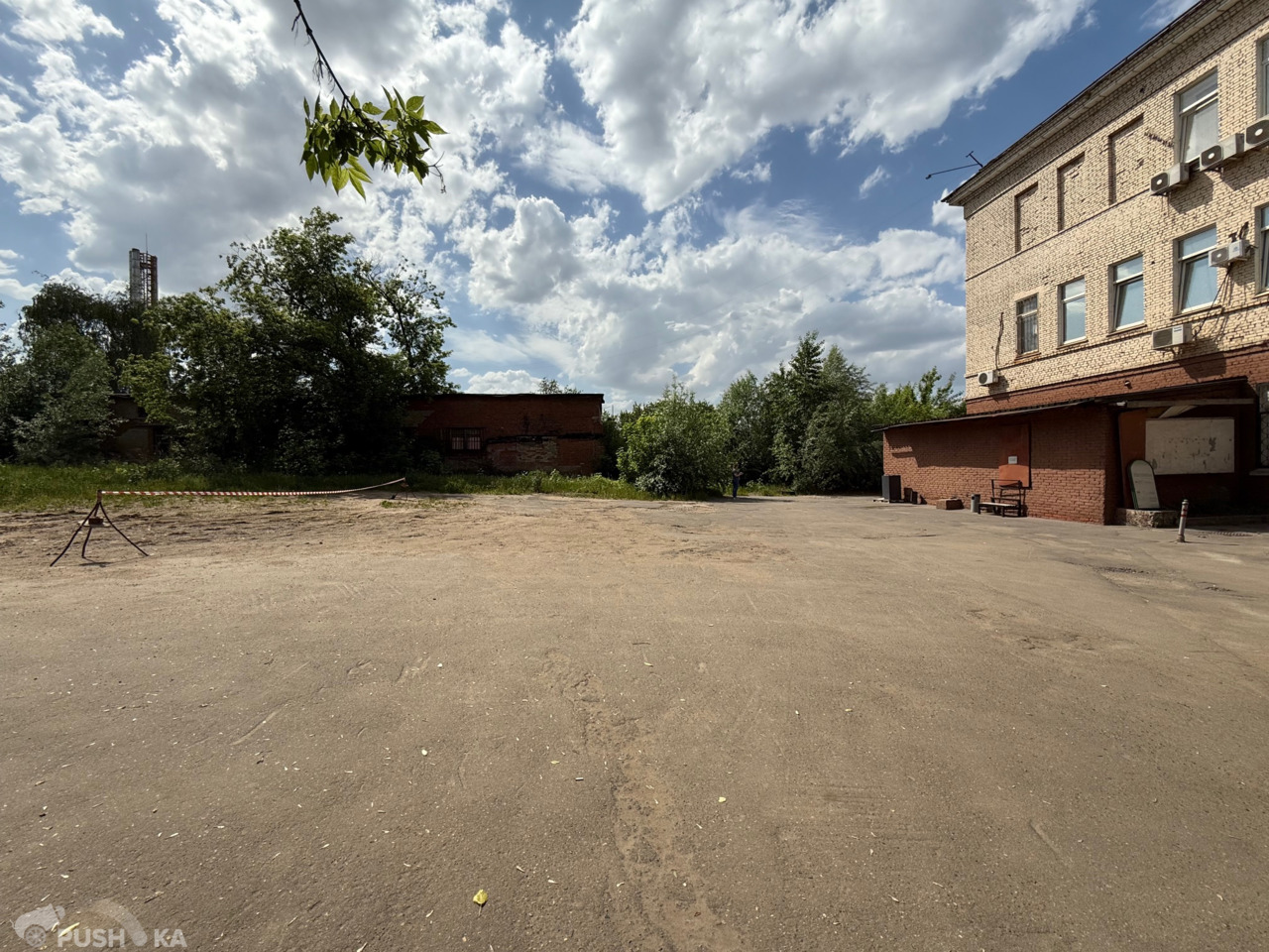 Продаётся  коммерческая земля 106.00 сот. за 1 200 000 000 руб 