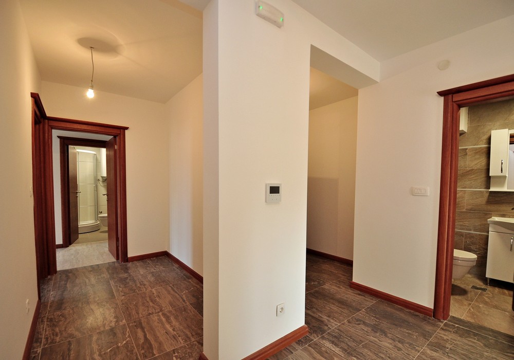 Продаётся 3-комнатная квартира 105.0 кв.м.  за 246 800 EUR 