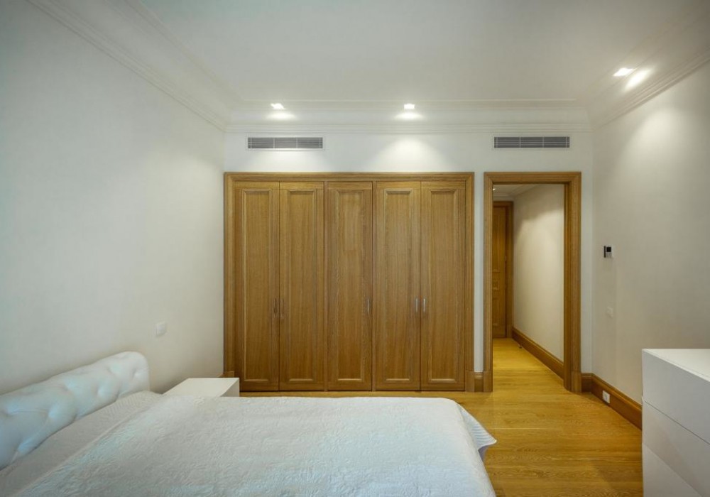 Продаётся 2-комнатная квартира 123.0 кв.м.  за 1 100 000 EUR 