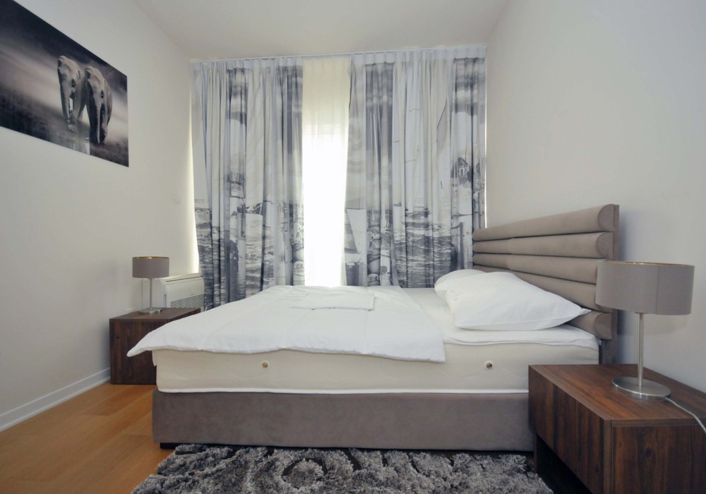 Сдаётся 2-комнатная квартира 87.0 кв.м.  за 75 EUR 
