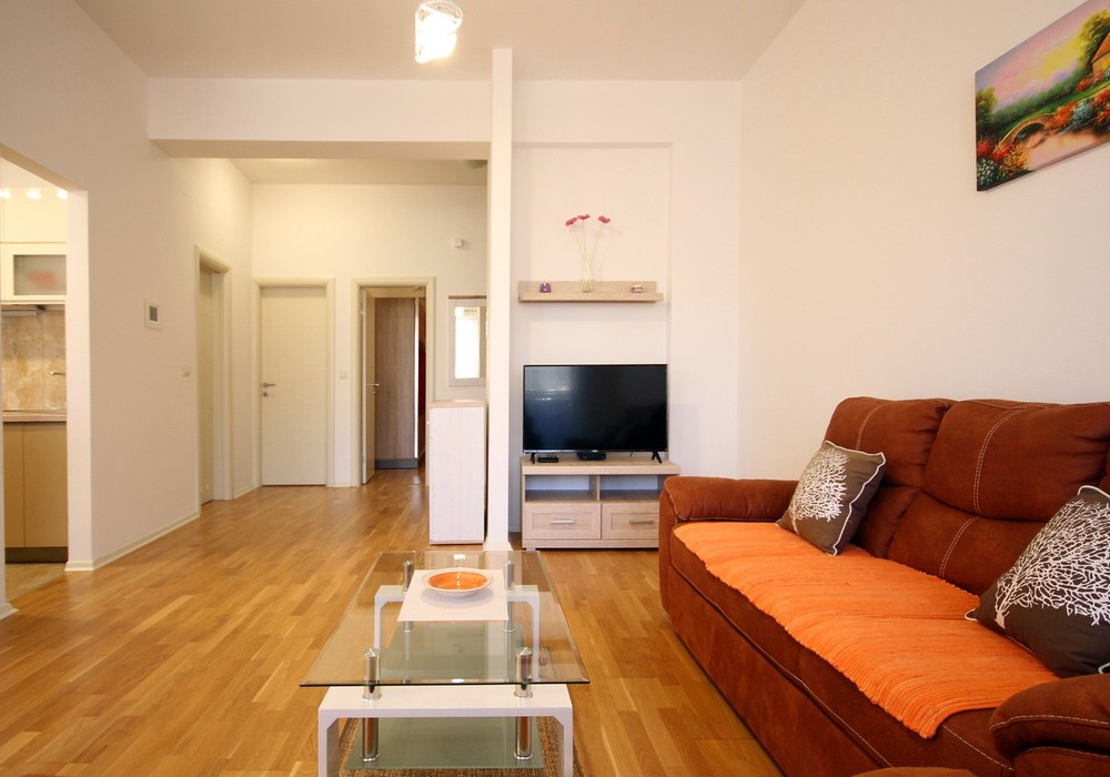 Продаётся 2-комнатная квартира 79.0 кв.м.  за 235 800 EUR 
