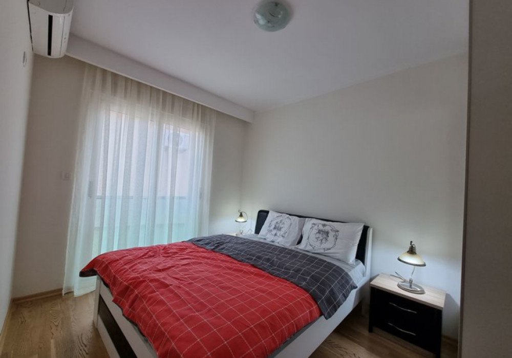 Продаётся 2-комнатная квартира 76.0 кв.м.  за 127 100 EUR 