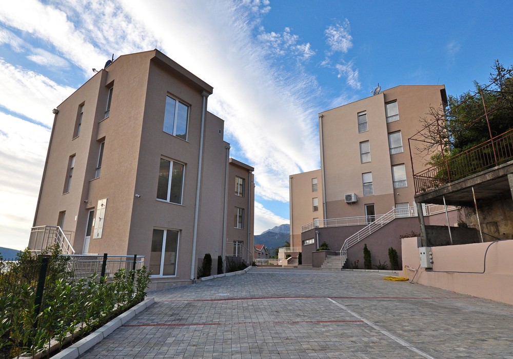 Купить двухкомнатную квартиру Черногория, Тиват - Foreign real estate service PUSH-KA, объявление №191653