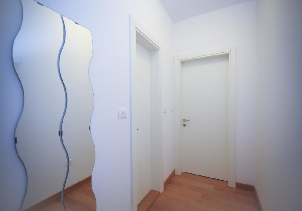Сдаётся 2-комнатная квартира 110.0 кв.м.  за 90 EUR 