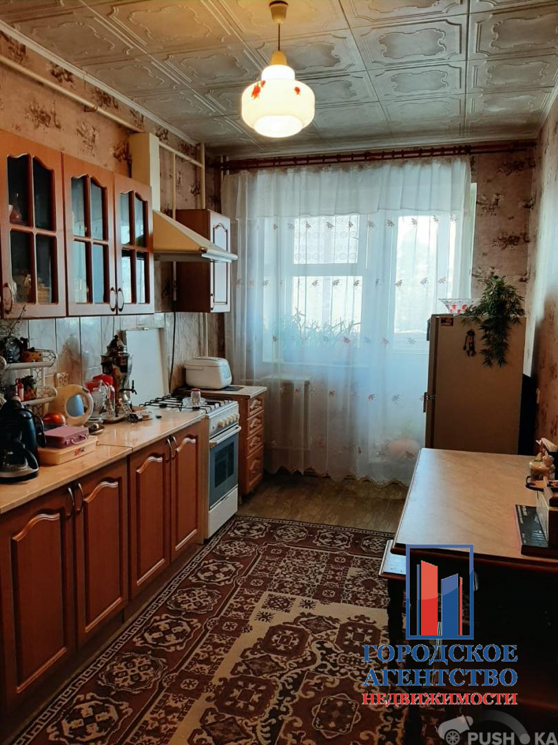 Продаётся 2-комнатная квартира 72.6 кв.м. этаж 3/4 за 3 300 000 руб 