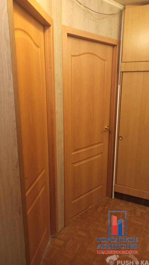 Продаётся 3-комнатная квартира 54.0 кв.м. этаж 5/5 за 2 700 000 руб 