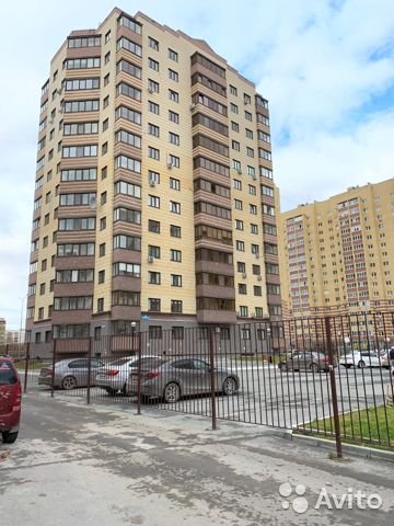 Сдаётся 2-комнатная квартира 60.0 кв.м. этаж 10/17 за 20 000 руб 